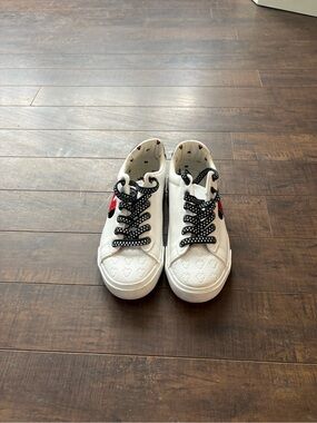 Disney Minnie Mouse Ground up low top sneakers